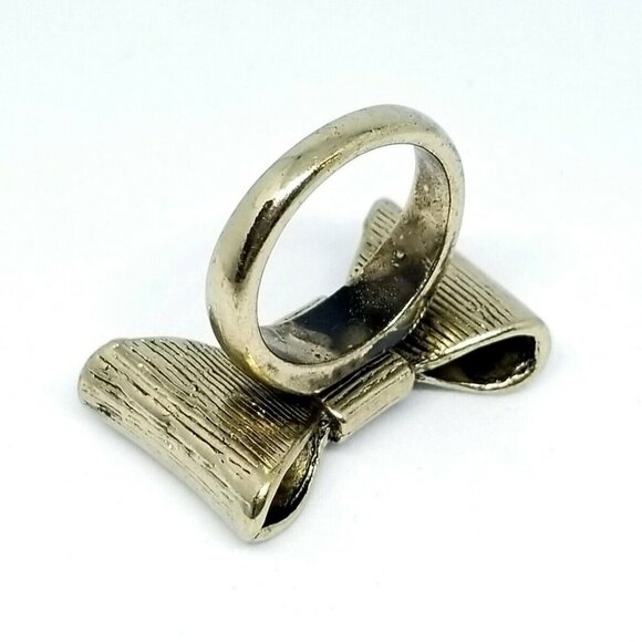 Large Bow Textured Gold Tone Ring 6.75 - Picture 4 of 5
